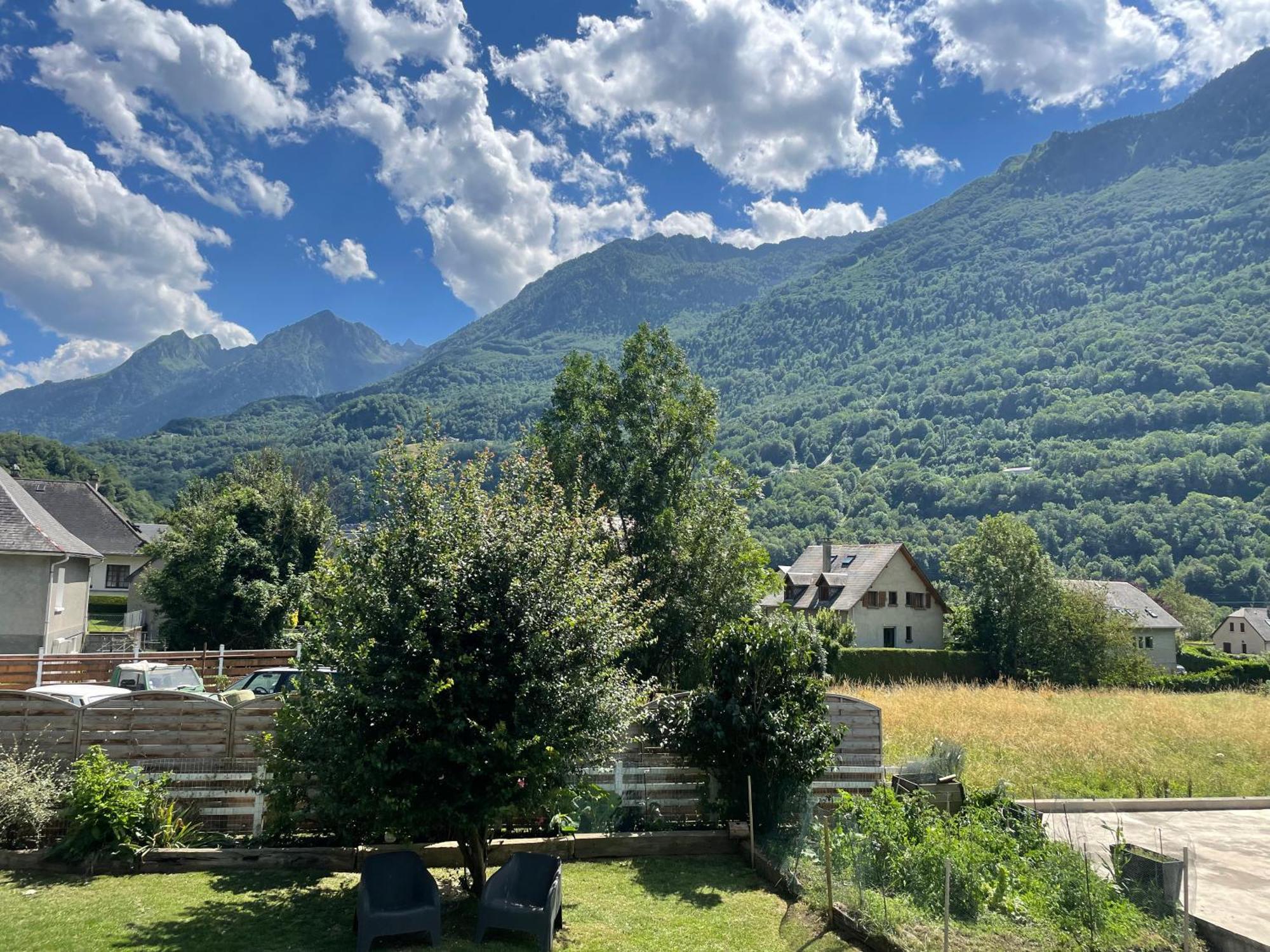 Bel Appartement Dans Residence Cheminee /Jardin Luz-Saint-Sauveur Exteriér fotografie